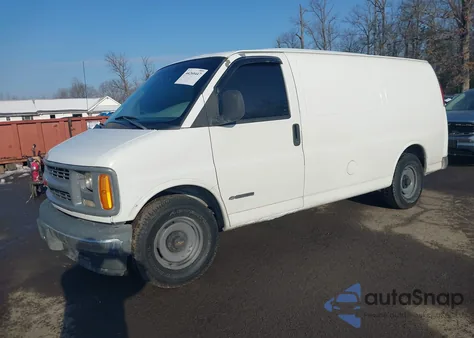 2000 Chevrolet Express from USA, damaged, VIN 1GCFG25M5Y1149443